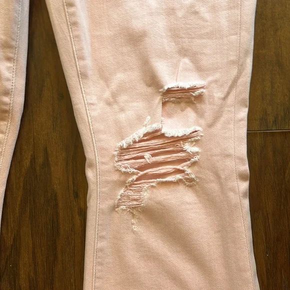 Judy Blue Jeans - Picture 2 of 6